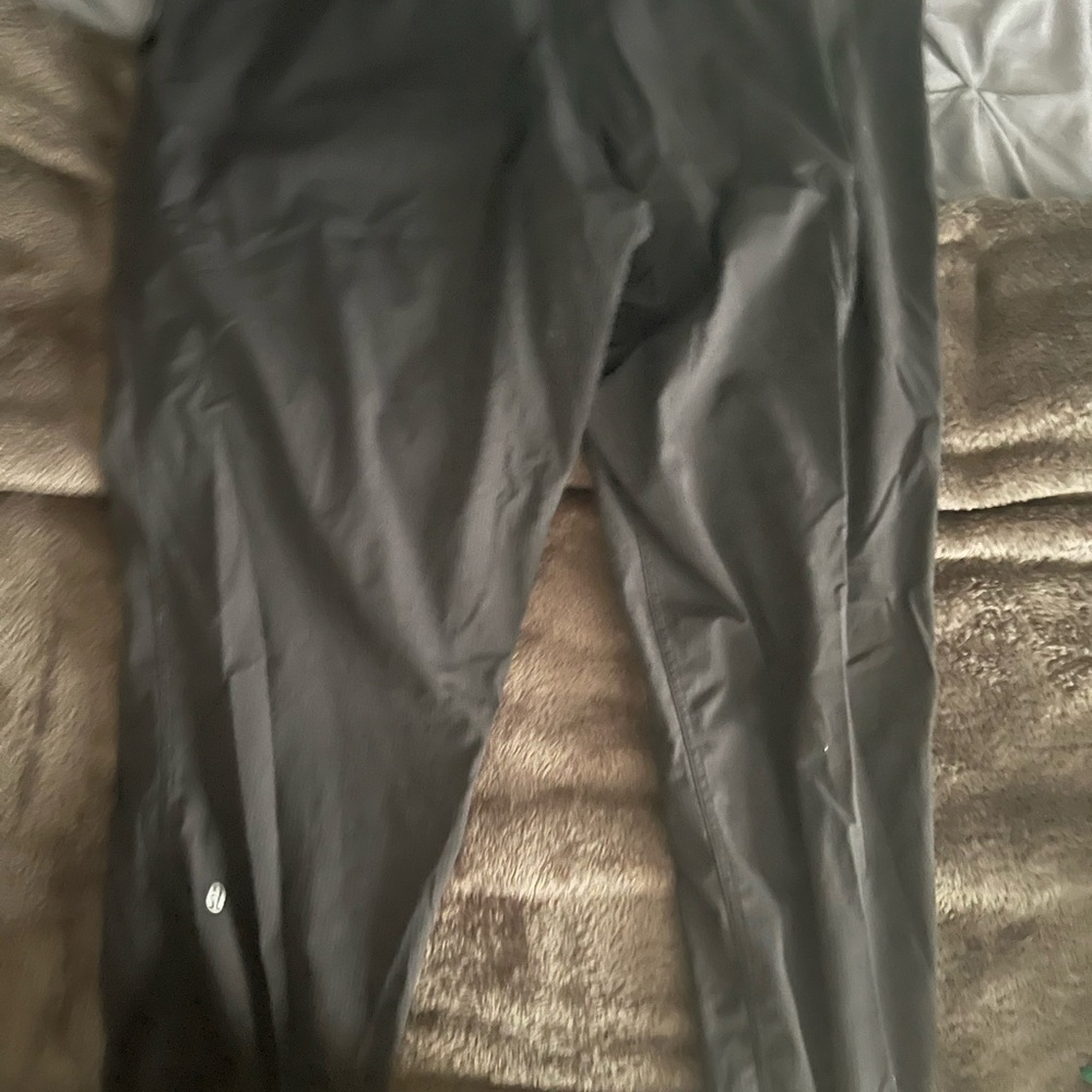 Lululemon women’s Dance Studio Joggers